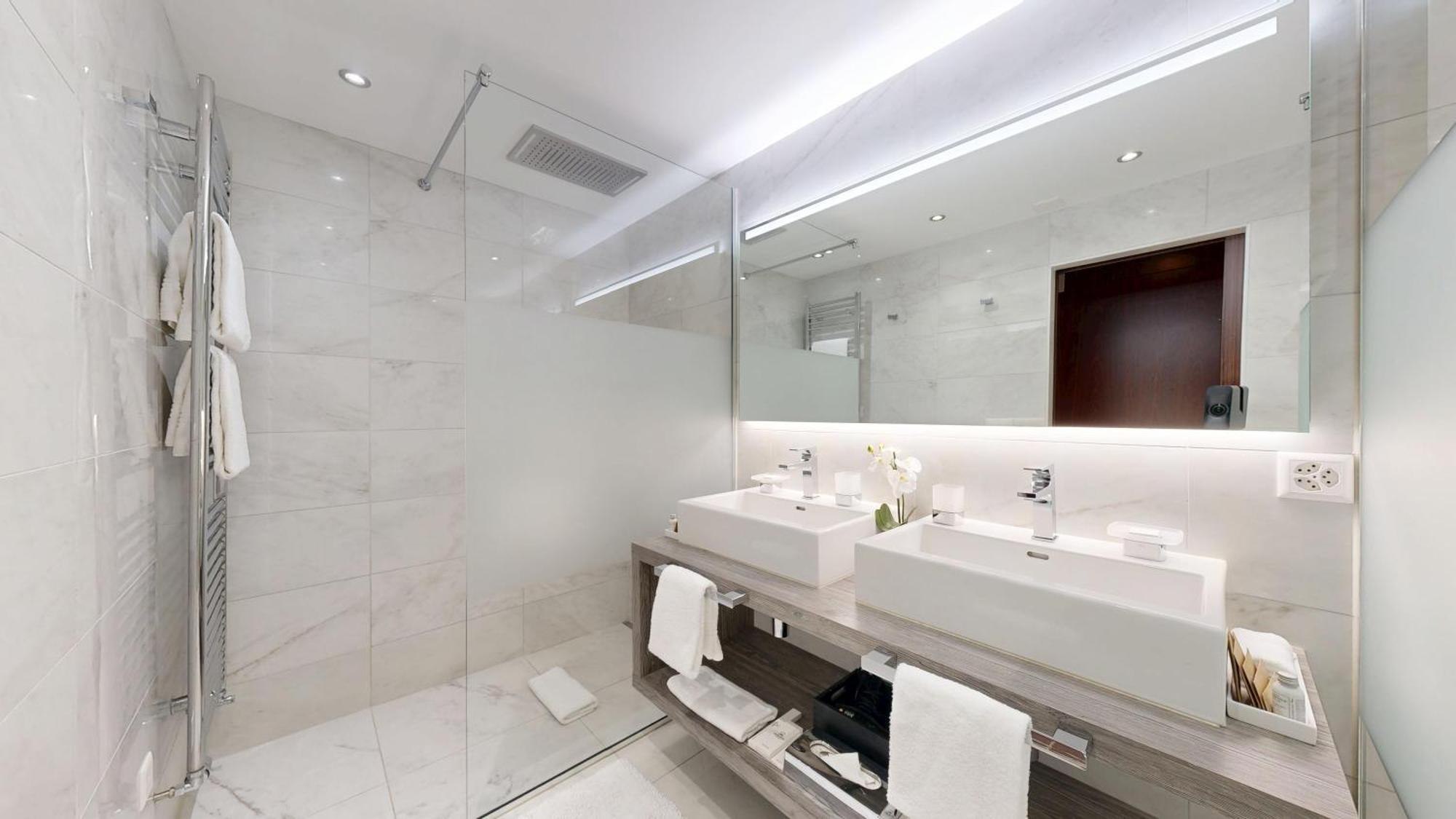 Grand Hotel des Bains Lavey-les-Bains Zimmer foto